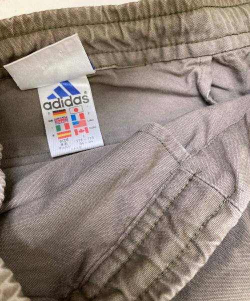 adidas（アディダス）adidas (アディダス) パンツ オリーブ サイズ:Lの古着・服飾アイテム