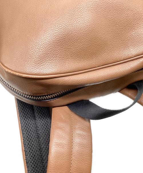 COACH（コーチ）COACH (コーチ) Hamilton Backpack In Sport Calf ベージュの古着・服飾アイテム