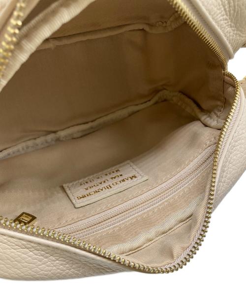 MARCO BIANCHINI（マルコビアンキーニ）MARCO BIANCHINI (マルコビアンキーニ) ミニショルダーバッグ ベージュの古着・服飾アイテム