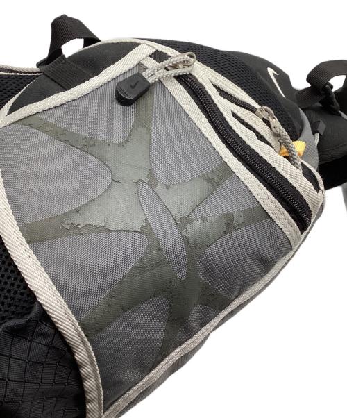 OLD NIKE（オールドナイキ）OLD NIKE (オールドナイキ) スリングショルダーバッグ ブラックの古着・服飾アイテム