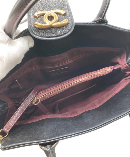 CHANEL（シャネル）CHANEL (シャネル) マトラッセ2WAYチェーンショルダーバッグ ブラックの古着・服飾アイテム