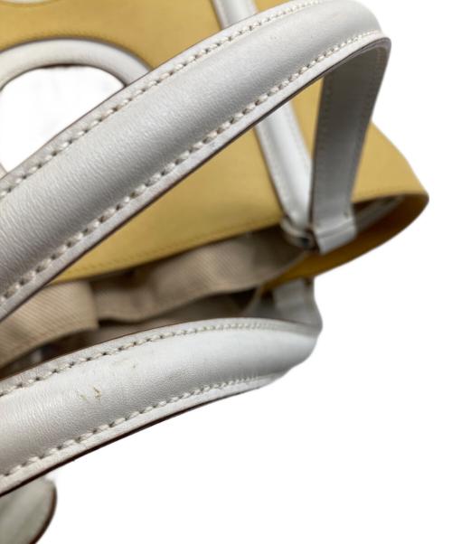 Salvatore Ferragamo（サルヴァトーレ フェラガモ）Salvatore Ferragamo (サルヴァトーレ フェラガモ) ハンドバッグ イエロー×ホワイトの古着・服飾アイテム