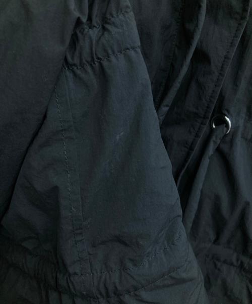 KBF（ケービーエフ）KBF (ケービーエフ) フロントリボン中綿ジャケット ブラック サイズ:SIZE ONEの古着・服飾アイテム