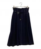 TOGA PULLAトーガ プルラ）の古着「メタルバックルベルト付きサイドジップスカート」｜ネイビー