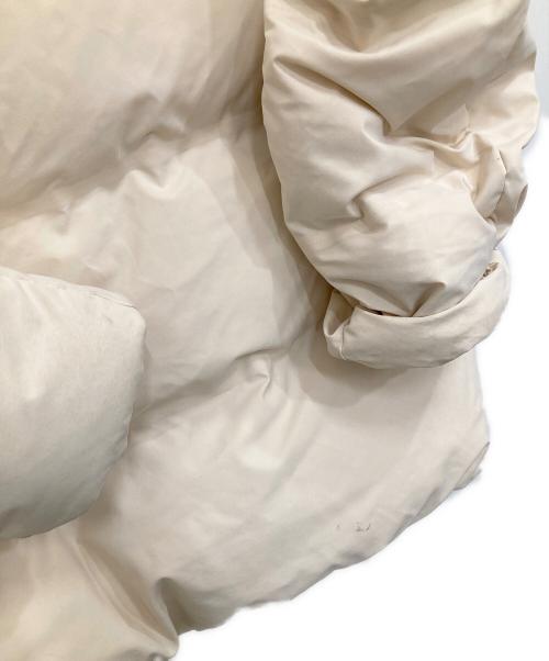 UNIQLO（ユニクロ）UNIQLO (ユニクロ) ダウンジャケット アイボリー サイズ:XXLの古着・服飾アイテム