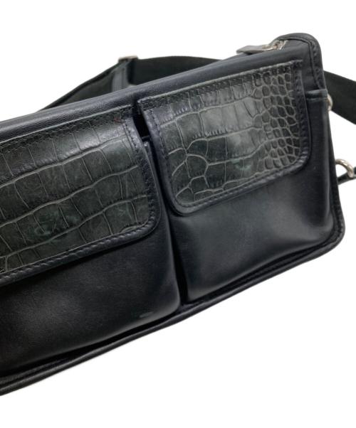 Orobianco（オロビアンコ）Orobianco (オロビアンコ) クロコ型押しショルダーバッグ ブラックの古着・服飾アイテム