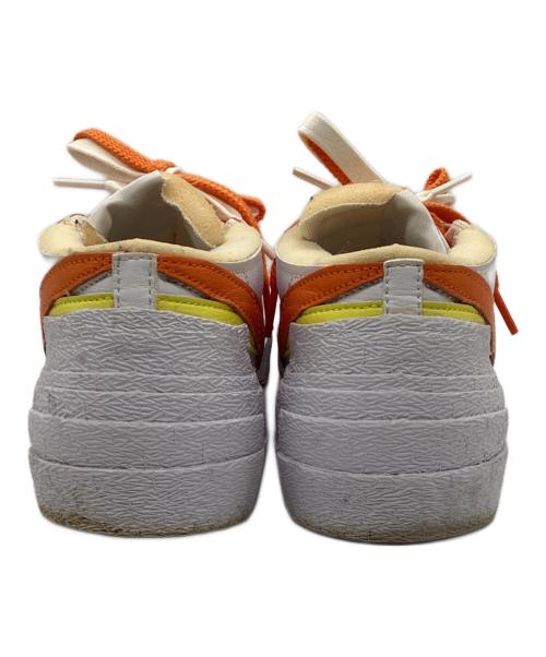 NIKE（ナイキ）NIKE (ナイキ) sacai (サカイ) ローカットスニーカー ホワイト サイズ:27の古着・服飾アイテム