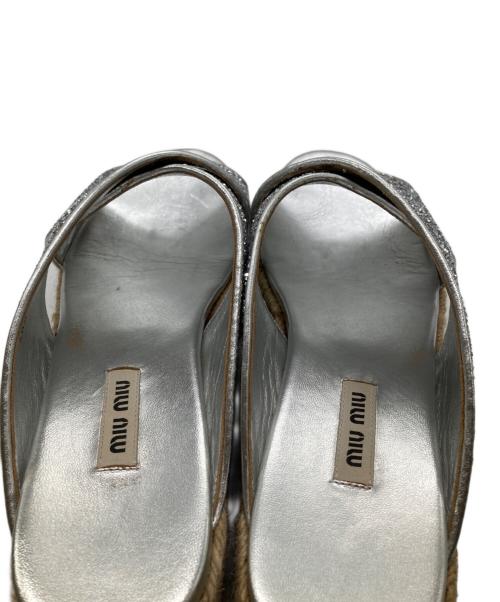 MIU MIU（ミュウミュウ）MIU MIU (ミュウミュウ) エスパドリーユ シルバー サイズ:38 1/2の古着・服飾アイテム