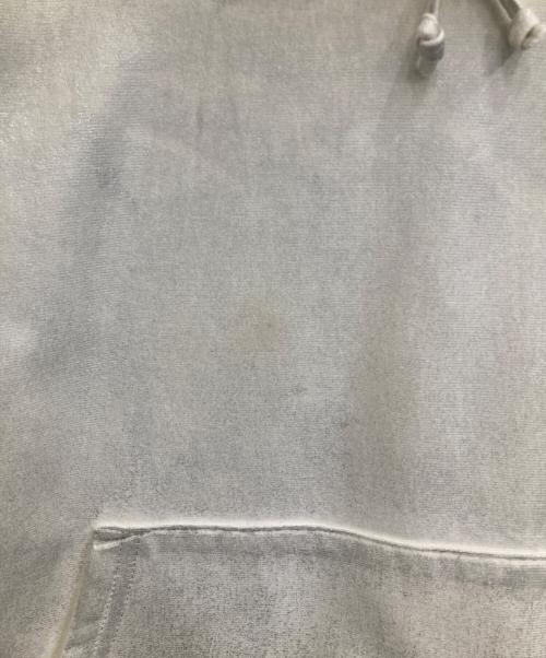 SUPREME（シュプリーム）Supreme (シュプリーム) MM6 Maison Margiela (エムエムシックスメゾンマルジェラ) Foil box logo hooded シルバー サイズ:Mの古着・服飾アイテム