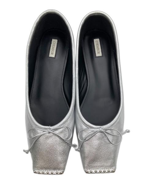 CHEMBUR（チェンバー）CHEMBUR (チェンバー) SQ FLAT STUDS BALLET SHOES シルバー サイズ:37の古着・服飾アイテム