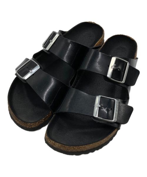 BIRKENSTOCK（ビルケンシュトック）BIRKENSTOCK (ビルケンシュトック) パテントストラップサンダル ブラック サイズ:-の古着・服飾アイテム