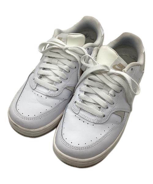 NIKE（ナイキ）NIKE (ナイキ) ローカットスニーカー ホワイト サイズ:23.5の古着・服飾アイテム