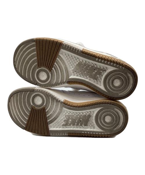 NIKE（ナイキ）NIKE (ナイキ) ローカットスニーカー ホワイト サイズ:23.5の古着・服飾アイテム