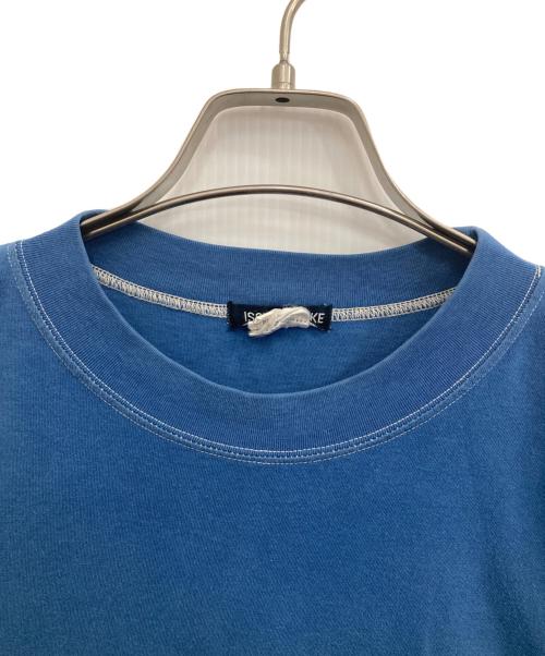 ISSEY MIYAKE（イッセイミヤケ）ISSEY MIYAKE (イッセイミヤケ) Tシャツ ブルー サイズ:Mの古着・服飾アイテム