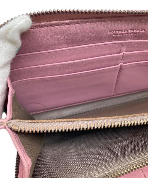 BOTTEGA VENETA（ボッテガベネタ）BOTTEGA VENETA (ボッテガベネタ) ラウンドファスナーレザー財布 ピンクの古着・服飾アイテム