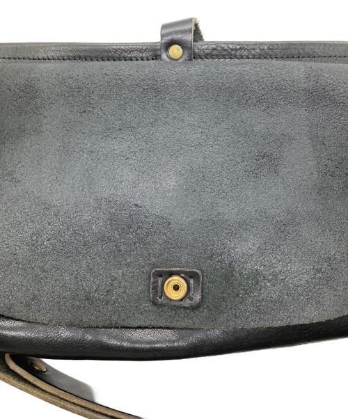 SLOW（スロウ）SLOW (スロウ) レザーショルダーバッグ ブラックの古着・服飾アイテム