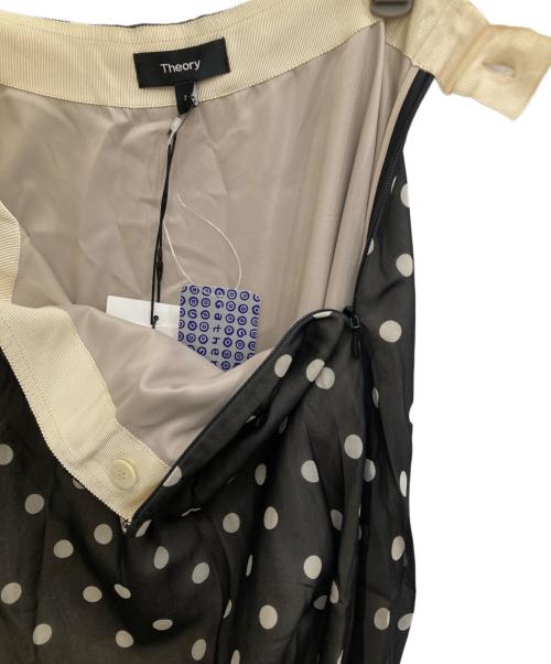 theory（セオリー）theory (セオリー) フレアスカート ブラック サイズ:M 未使用品の古着・服飾アイテム
