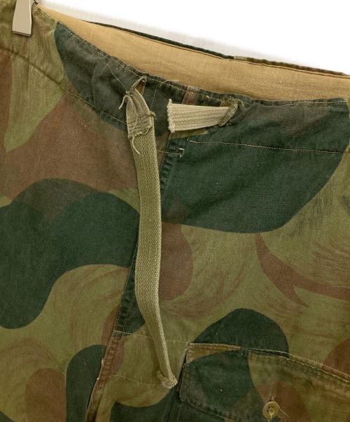 -（-）- (-) ブラッシュストロークカモオーバーパンツ オリーブ サイズ:-の古着・服飾アイテム