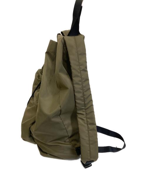 SLOW（スロウ）SLOW (スロウ) NYLON RUCK SACK オリーブの古着・服飾アイテム