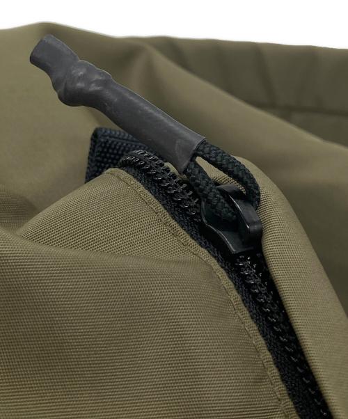 SLOW（スロウ）SLOW (スロウ) NYLON RUCK SACK オリーブの古着・服飾アイテム