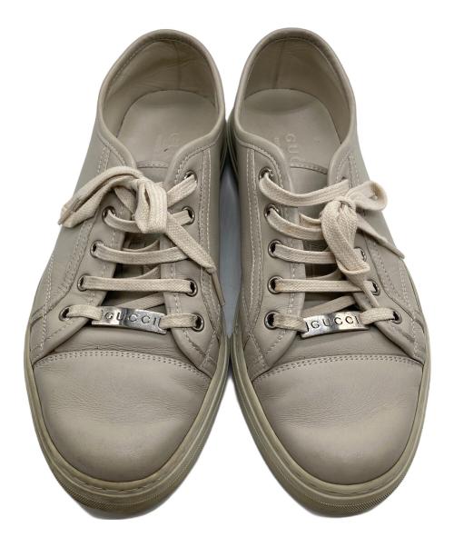 GUCCI（グッチ）GUCCI (グッチ) レザースニーカー ベージュ サイズ:SIZE 71/2の古着・服飾アイテム