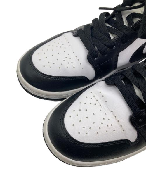 NIKE（ナイキ）NIKE (ナイキ) JORDAN AIR JORDAN 1 MID ホワイト×ブラック サイズ:27.5の古着・服飾アイテム