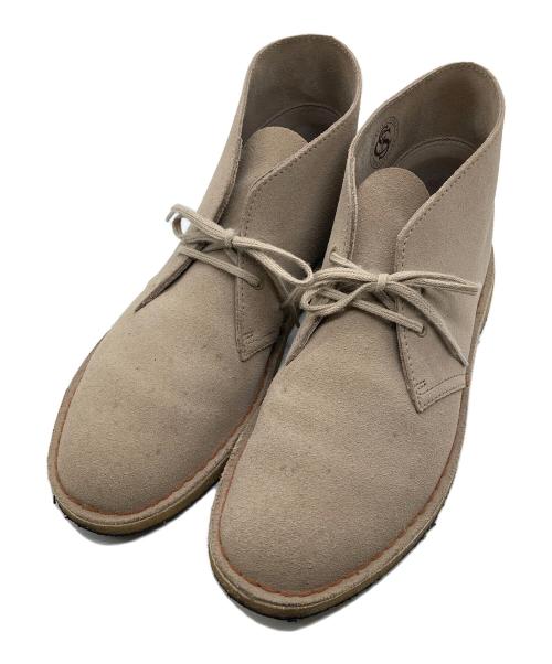 CLARKS ORIGINALS（クラークス オリジナルズ）CLARKS ORIGINALS (クラークス オリジナルズ) スウェードチャッカーブーツ ベージュ サイズ:27.5の古着・服飾アイテム