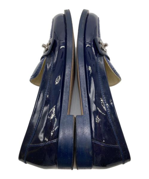 CHANEL（シャネル）CHANEL (シャネル) ターンロックモチーフローファー ネイビー サイズ:37Cの古着・服飾アイテム