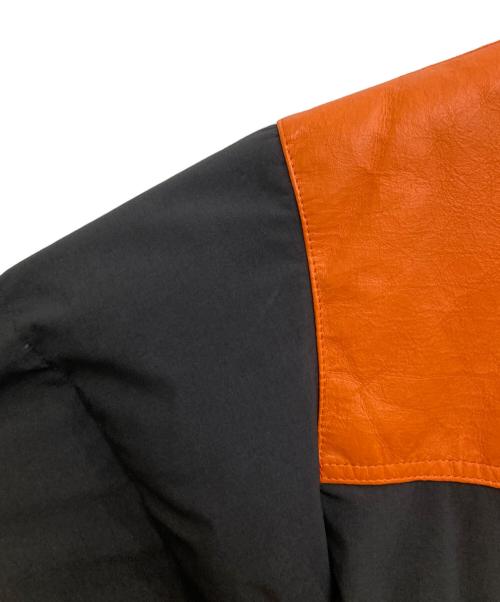 THE NORTH FACE（ザ ノース フェイス）THE NORTH FACE (ザ ノース フェイス) GORE-TEX Leather Nuptse Jacket Alter Limited Black x Orange サイズ:Mの古着・服飾アイテム