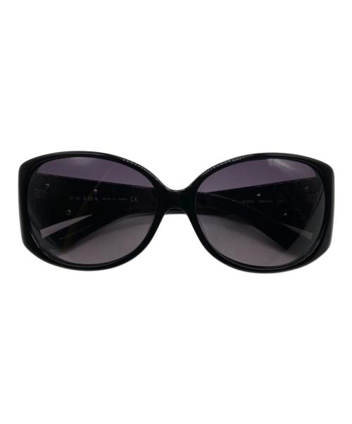 PRADA（プラダ）PRADA (プラダ) サイドロゴプレートサングラス ブラック サイズ:61-14の古着・服飾アイテム