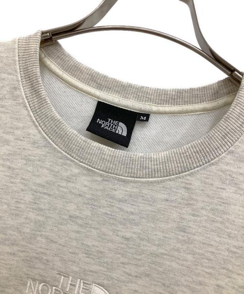 THE NORTH FACE（ザ ノース フェイス）THE NORTH FACE (ザ ノース フェイス) クルーネックスウェット グレー サイズ:Mの古着・服飾アイテム