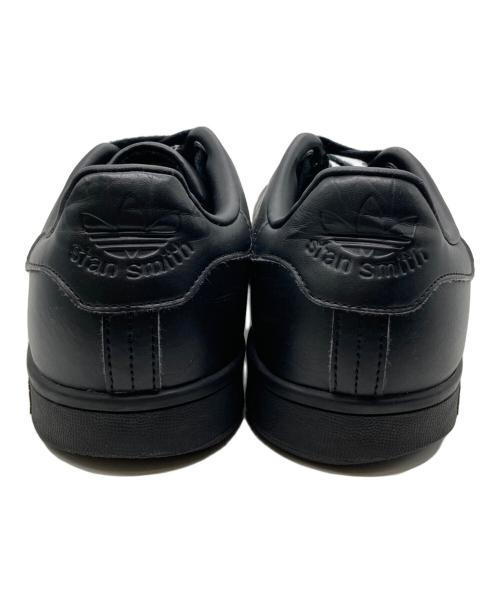 adidas（アディダス）adidas (アディダス) スニーカー ブラック サイズ:27cmの古着・服飾アイテム