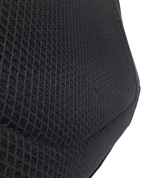 Patagonia（パタゴニア）Patagonia (パタゴニア) アトムスリング ボディバッグ ネイビーの古着・服飾アイテム