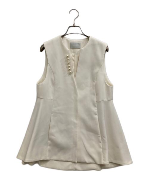 CELFORD（セルフォード）CELFORD (セルフォード) パールペプラムジレ ホワイト サイズ:Fの古着・服飾アイテム