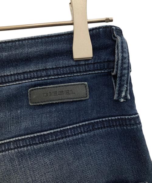 DIESEL（ディーゼル）DIESEL (ディーゼル) デニムパンツ インディゴ サイズ:SIZE 66cm (W26)の古着・服飾アイテム