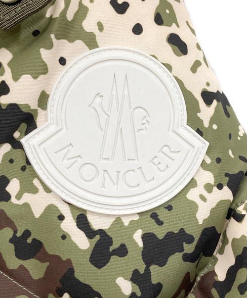 MONCLER（モンクレール）MONCLER (モンクレール) ダウンジャケット グリーン サイズ:4の古着・服飾アイテム