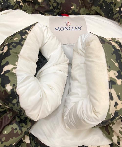 MONCLER（モンクレール）MONCLER (モンクレール) ダウンジャケット グリーン サイズ:4の古着・服飾アイテム