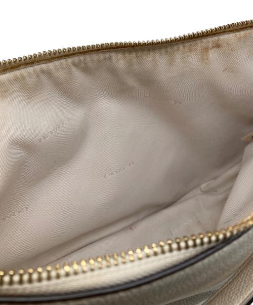COACH（コーチ）COACH (コーチ) ショルダーバッグ ホワイトの古着・服飾アイテム