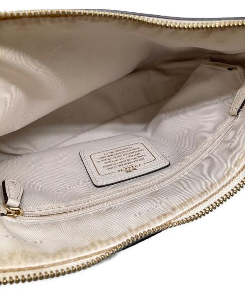 COACH（コーチ）COACH (コーチ) ショルダーバッグ ホワイトの古着・服飾アイテム