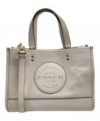 COACHコーチ）の古着「デンプシー キャリーオール ウィズ パッチ」｜アイボリー