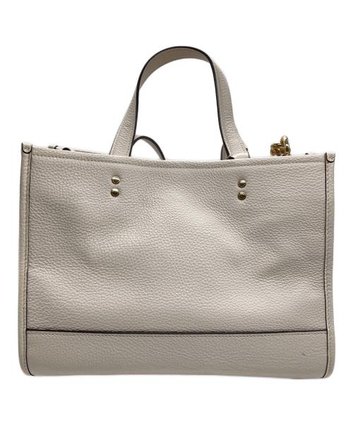 COACH（コーチ）COACH (コーチ) デンプシー キャリーオール ウィズ パッチ アイボリーの古着・服飾アイテム