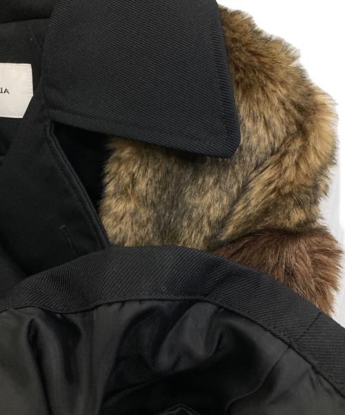 MURUA（ムルーア）MURUA (ムルーア) ファー切替トレンチコ-ト ブラック サイズ:Fの古着・服飾アイテム