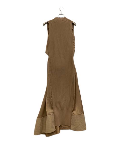 sacai（サカイ）sacai (サカイ) ノースリーブ ロングワンピース ベージュ サイズ:1の古着・服飾アイテム
