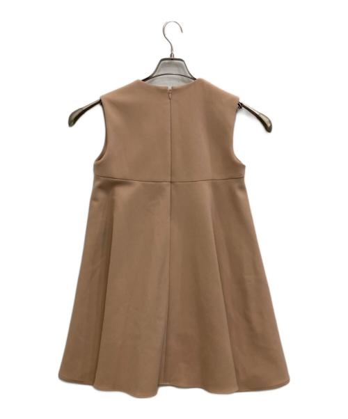 YOKO CHAN（ヨーコチャン）YOKO CHAN (ヨーコチャン) パールスリットラインブラウス ベージュ サイズ:40の古着・服飾アイテム