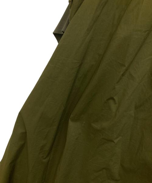 BORDERS at BALCONY（ボーダーズアットバルコニー）BORDERS AT BALCONY (ボーダーズアットバルコニー) オフショルダーワンピース カーキ サイズ:Sの古着・服飾アイテム