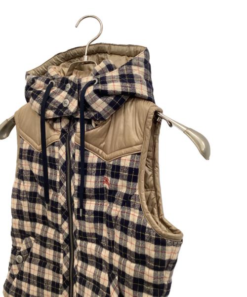 BURBERRY BLUE LABEL（バーバリーロンドンブルーレーベル）BURBERRY BLUE LABEL (バーバリーロンドンブルーレーベル) 中綿リバーシブルベスト ベージュ サイズ:Lの古着・服飾アイテム