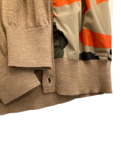 DSQUARED2（ディースクエアード）DSQUARED2 (ディースクエアード) カモフラ柄Ｖネックカーディガン ブラウン サイズ:XSの古着・服飾アイテム