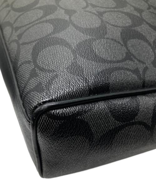 COACH（コーチ）COACH (コーチ) シグネチャーショルダーバッグ グレーの古着・服飾アイテム