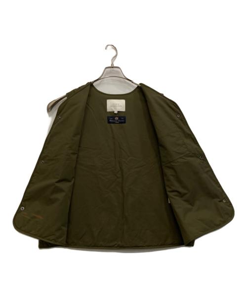 STUDIO NICHOLSON（スタジオ ニコルソン）STUDIO NICHOLSON (スタジオ ニコルソン) TECHNICAL COTTON QUILTED LINER VEST オリーブ サイズ:Mの古着・服飾アイテム