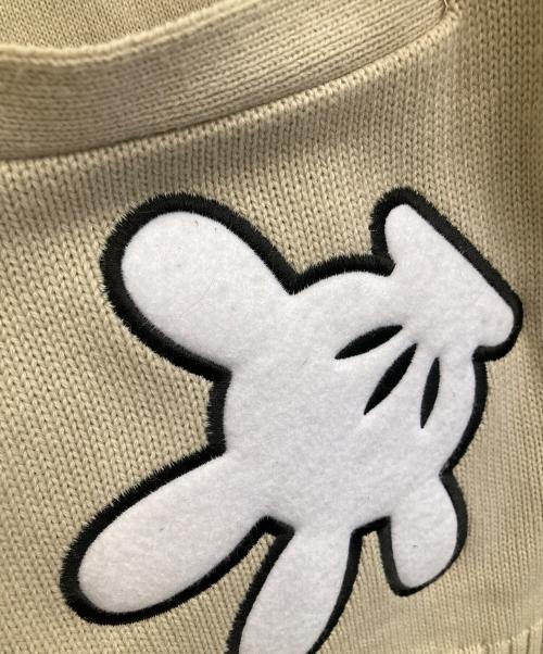MARY QUANT（マリークヮント）MARY QUANT (マリークヮント) DISNEY (ディズニー) ニットカーディガン ベージュ サイズ:Mの古着・服飾アイテム